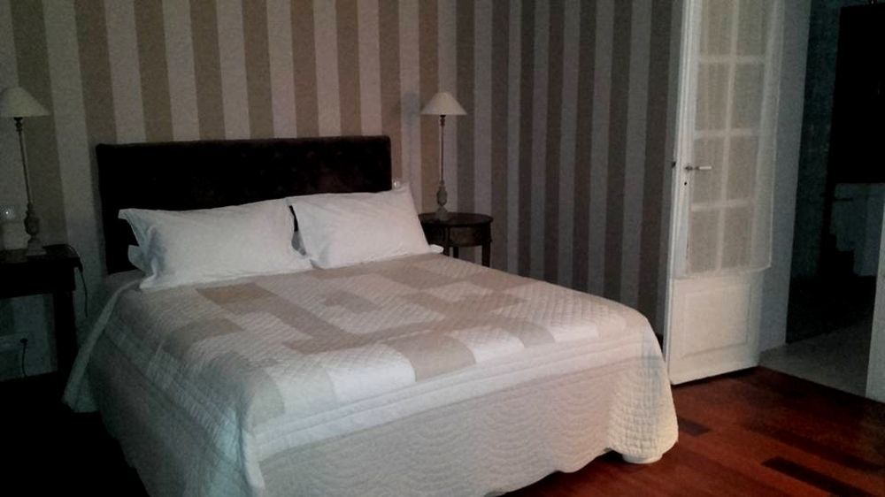 Hotel La Villa Сен-Пьер-д'Ирюб Экстерьер фото